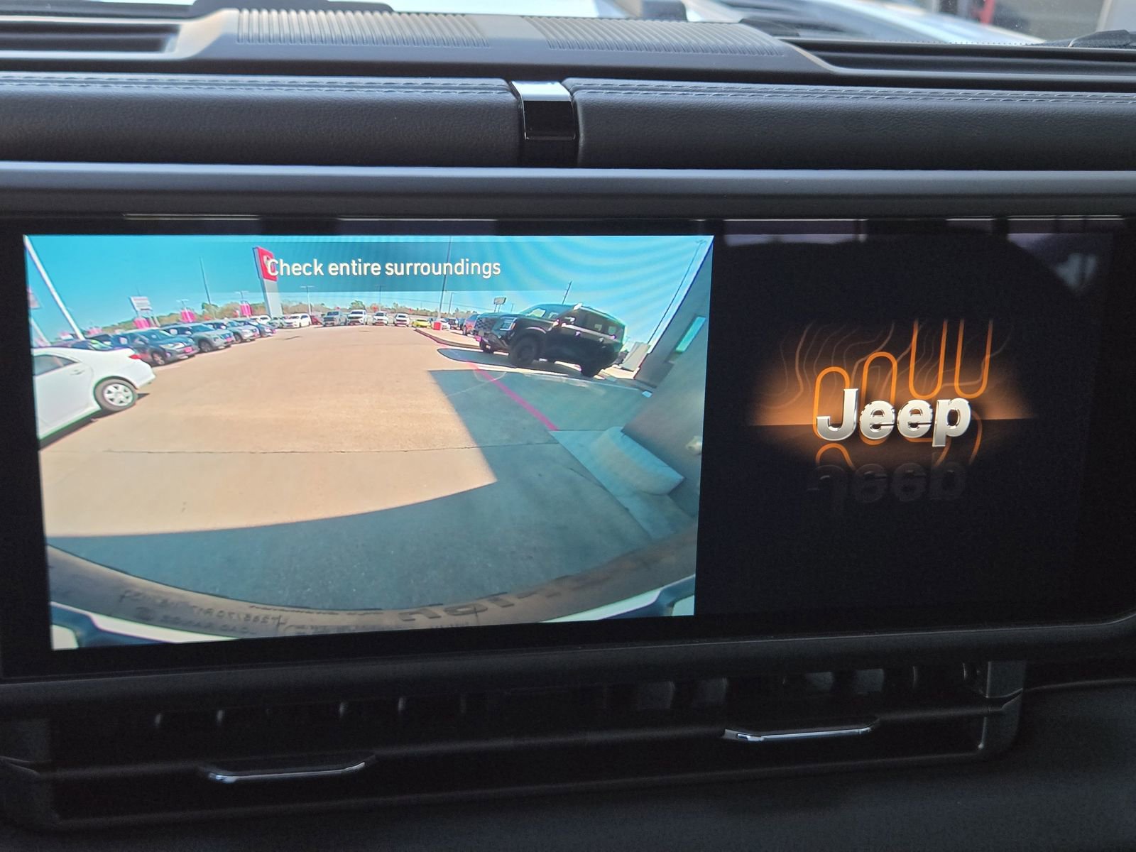 Used 2024 Jeep Wrangler Unlimited Rubicon image 24