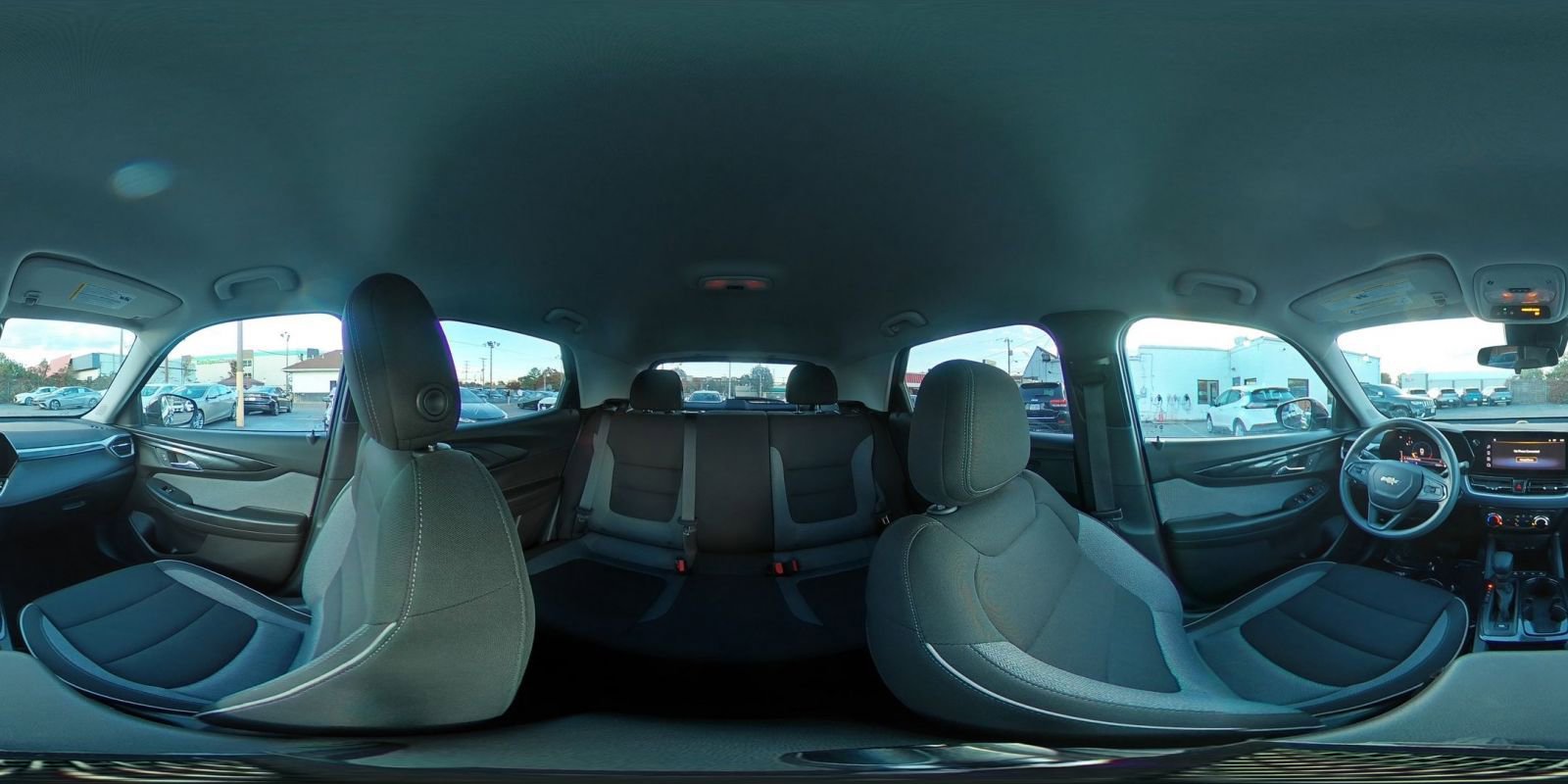 Used 2025 Chevrolet TrailBlazer LT image 40