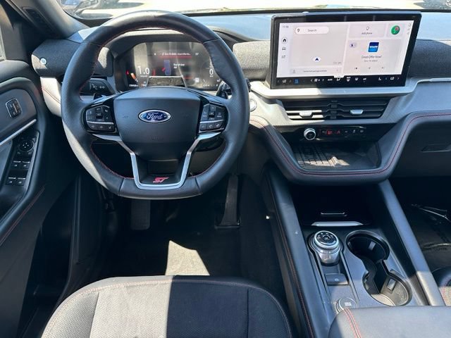 Certified 2025 Ford Explorer ST AWD/4WD image 17