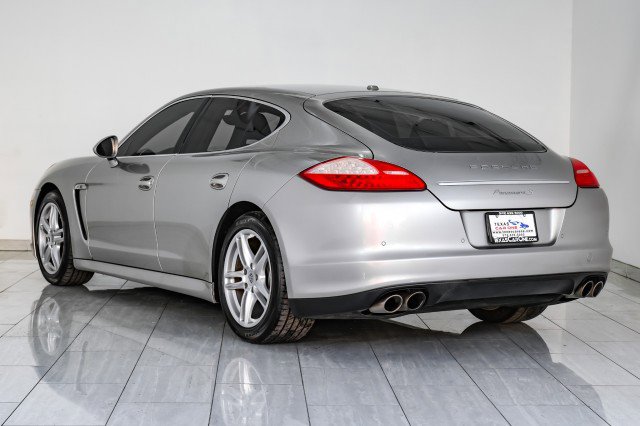 Used 2010 Porsche Panamera S image 8