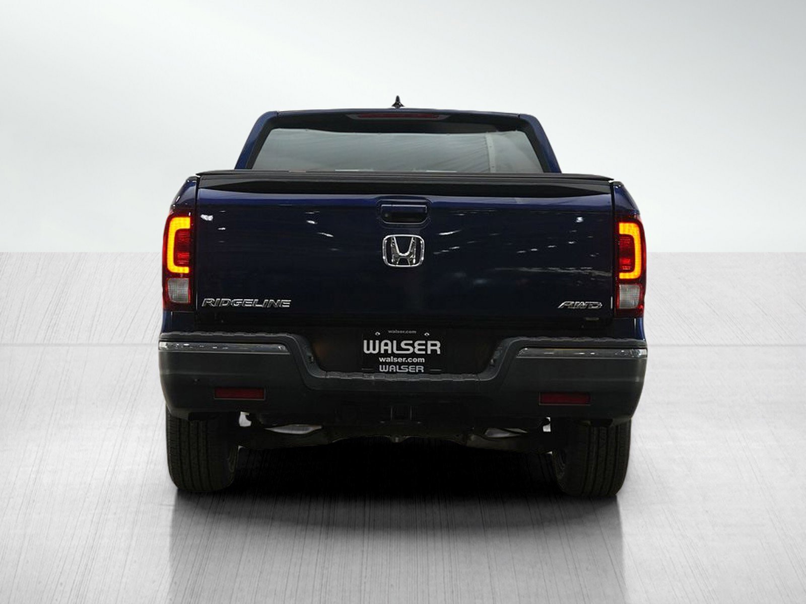 Used 2017 Honda Ridgeline RTL-T image 4