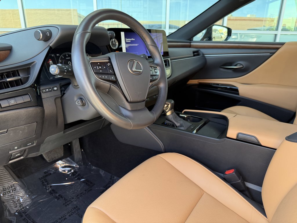 Used 2025 Lexus ES 350 w/ Premium Package image 35