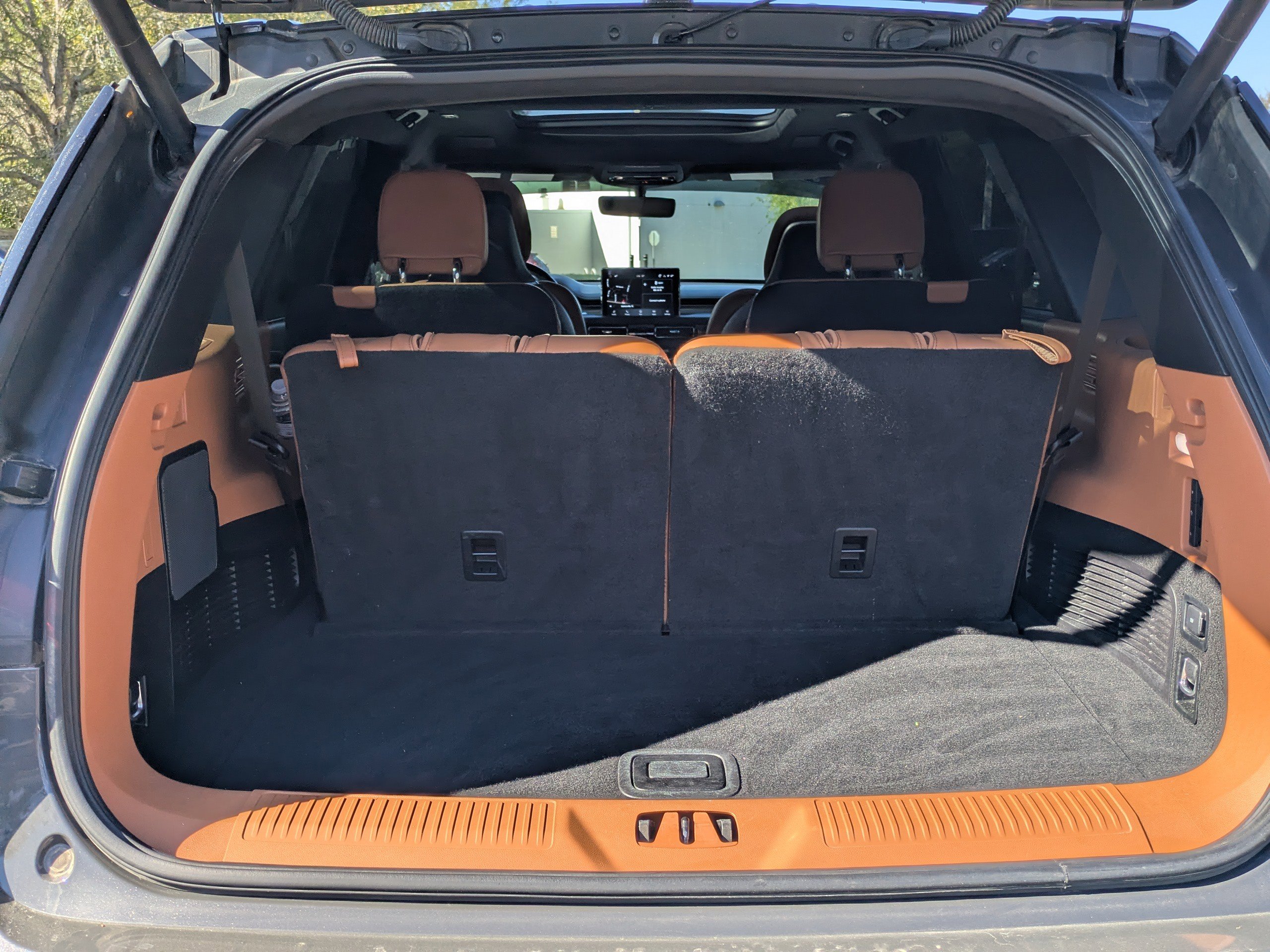 Used 2021 Lincoln Aviator Black Label w/ Dynamic Handling Package image 12