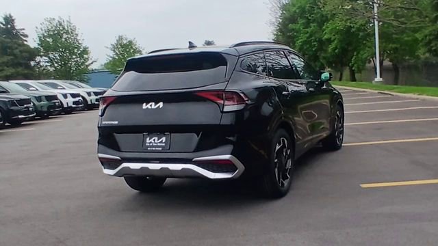 Certified 2023 Kia Sportage SX FWD image 2