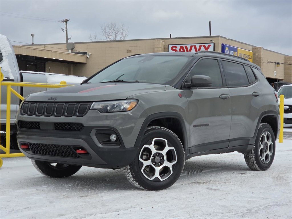 Used 2022 Jeep Compass Trailhawk image 2