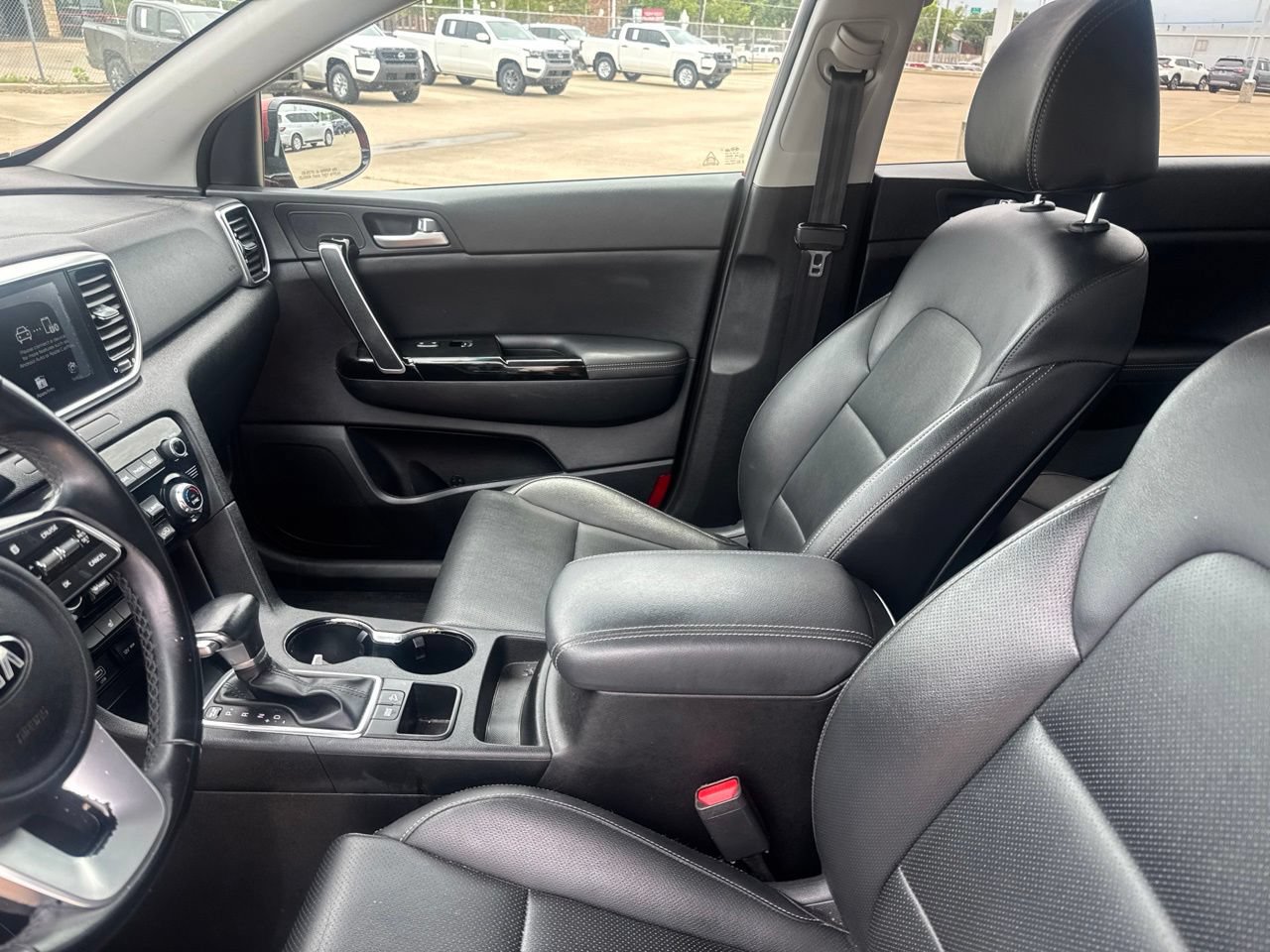 Used 2020 Kia Sportage EX FWD image 42