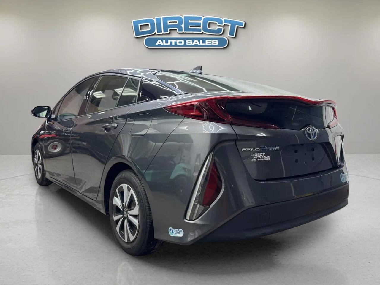 Used 2017 Toyota Prius Prime Plus image 4