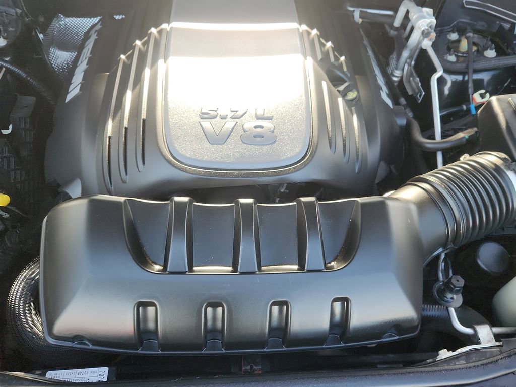 Used 2014 Jeep Grand Cherokee Overland image 19