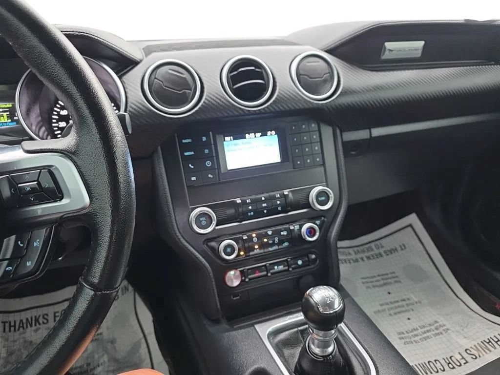 Used 2021 Ford Mustang Coupe RWD image 22