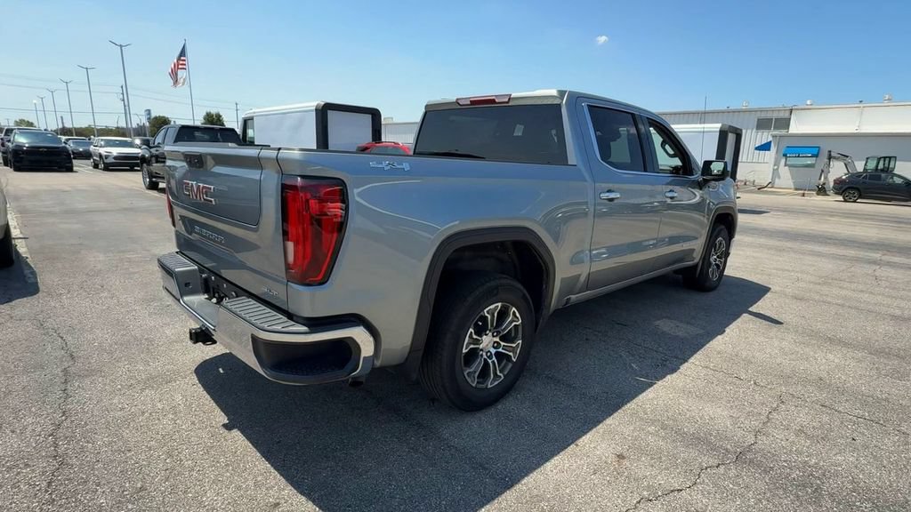 Certified 2025 GMC Sierra 1500 SLT AWD/4WD image 8