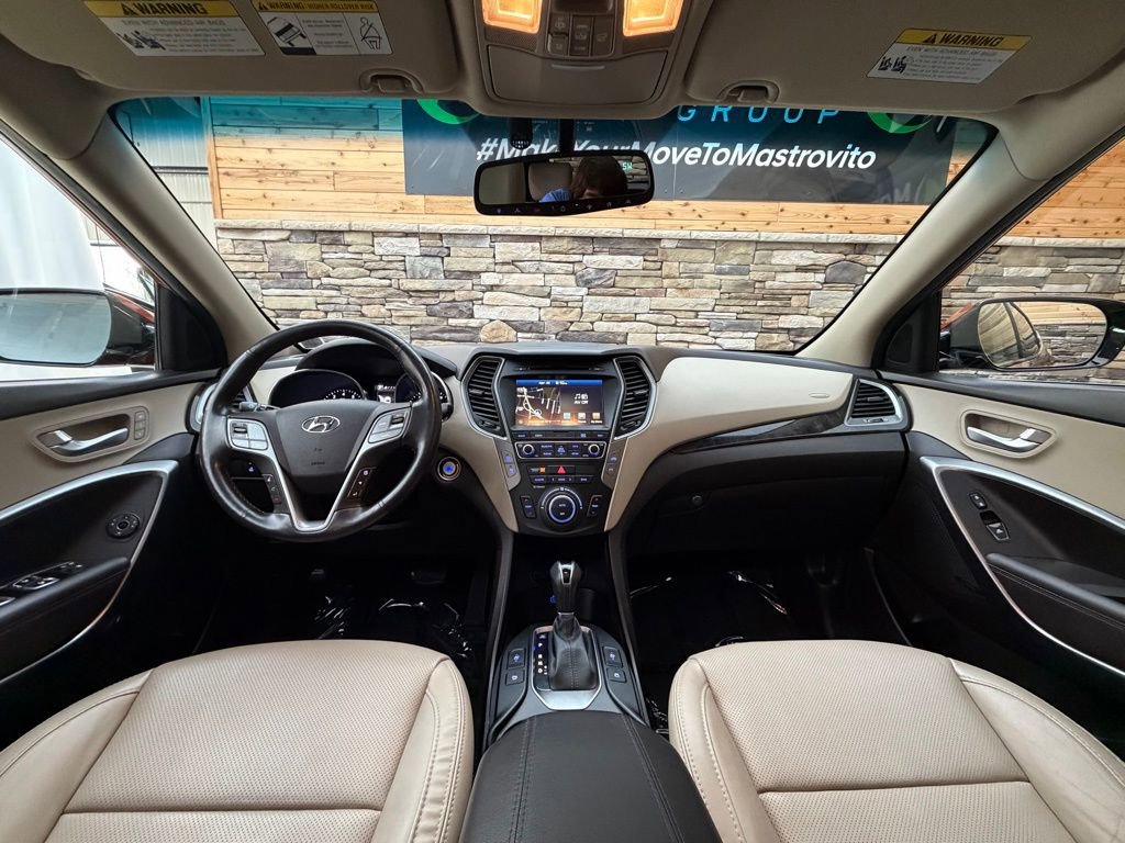 Used 2017 Hyundai Santa Fe Sport image 16
