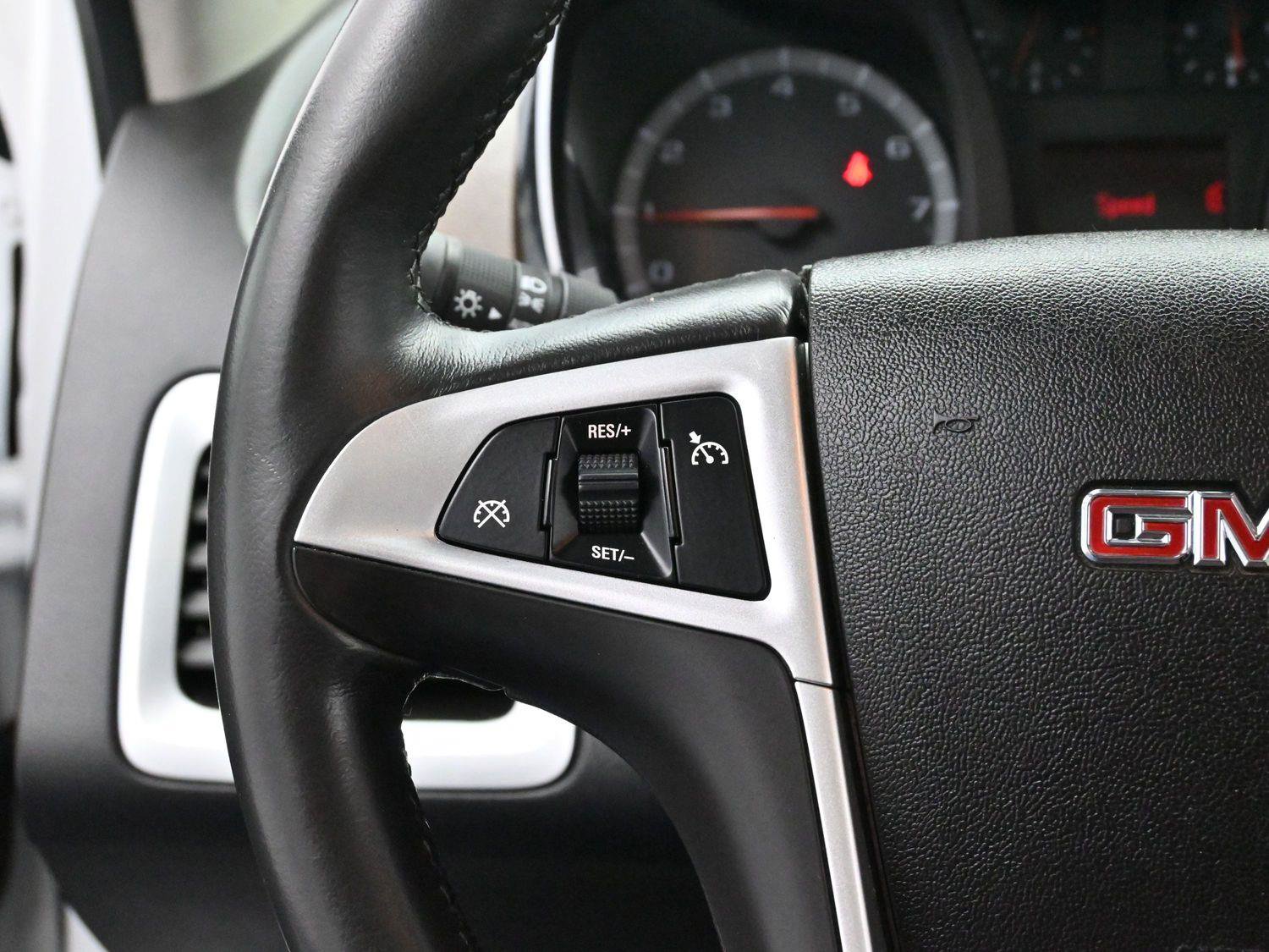 Used 2012 GMC Terrain SLT image 17