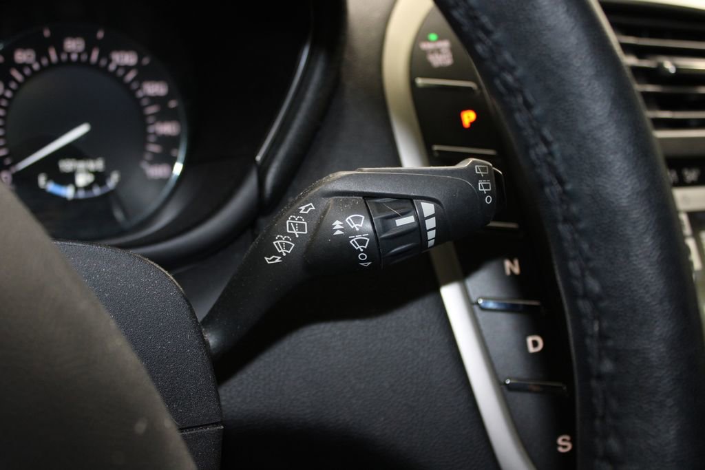 Used 2018 Lincoln MKC Premiere image 24