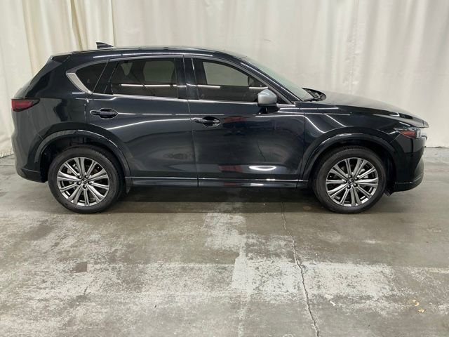 Used 2024 MAZDA CX-5 Signature AWD/4WD image 2