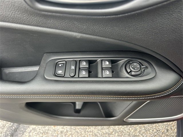 Used 2019 Jeep Compass Latitude w/ Cold Weather Group image 17