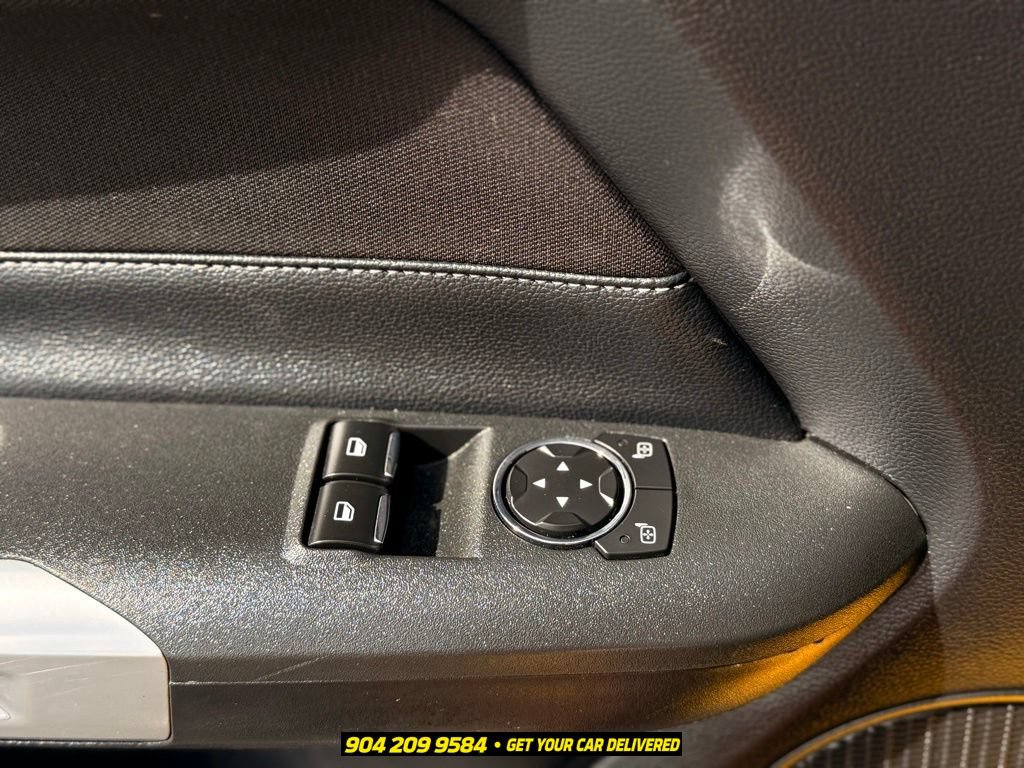 Used 2017 Ford Mustang GT RWD image 15