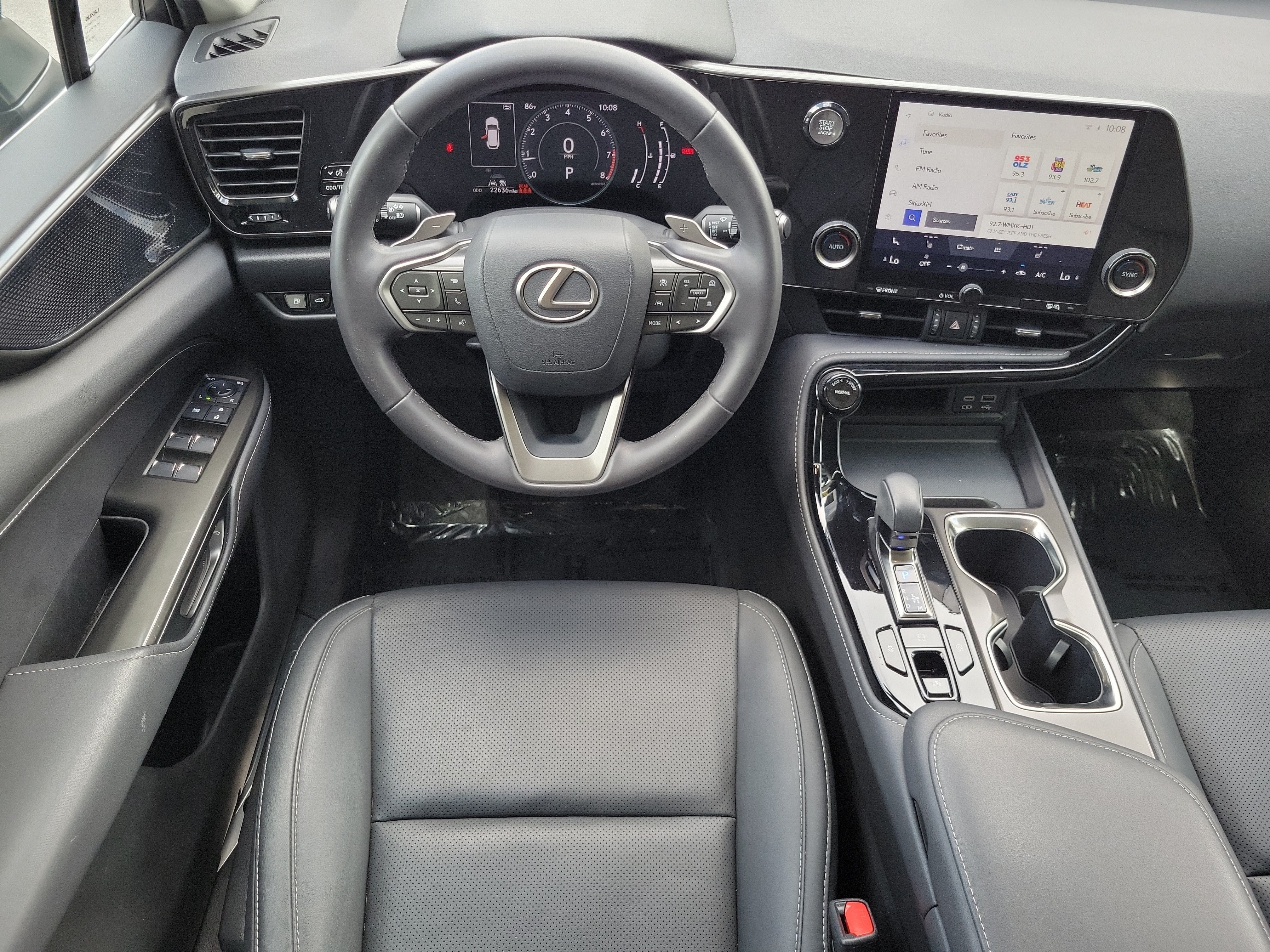 Used 2024 Lexus NX 250 FWD w/ Towing Package (2000 Lbs) image 15