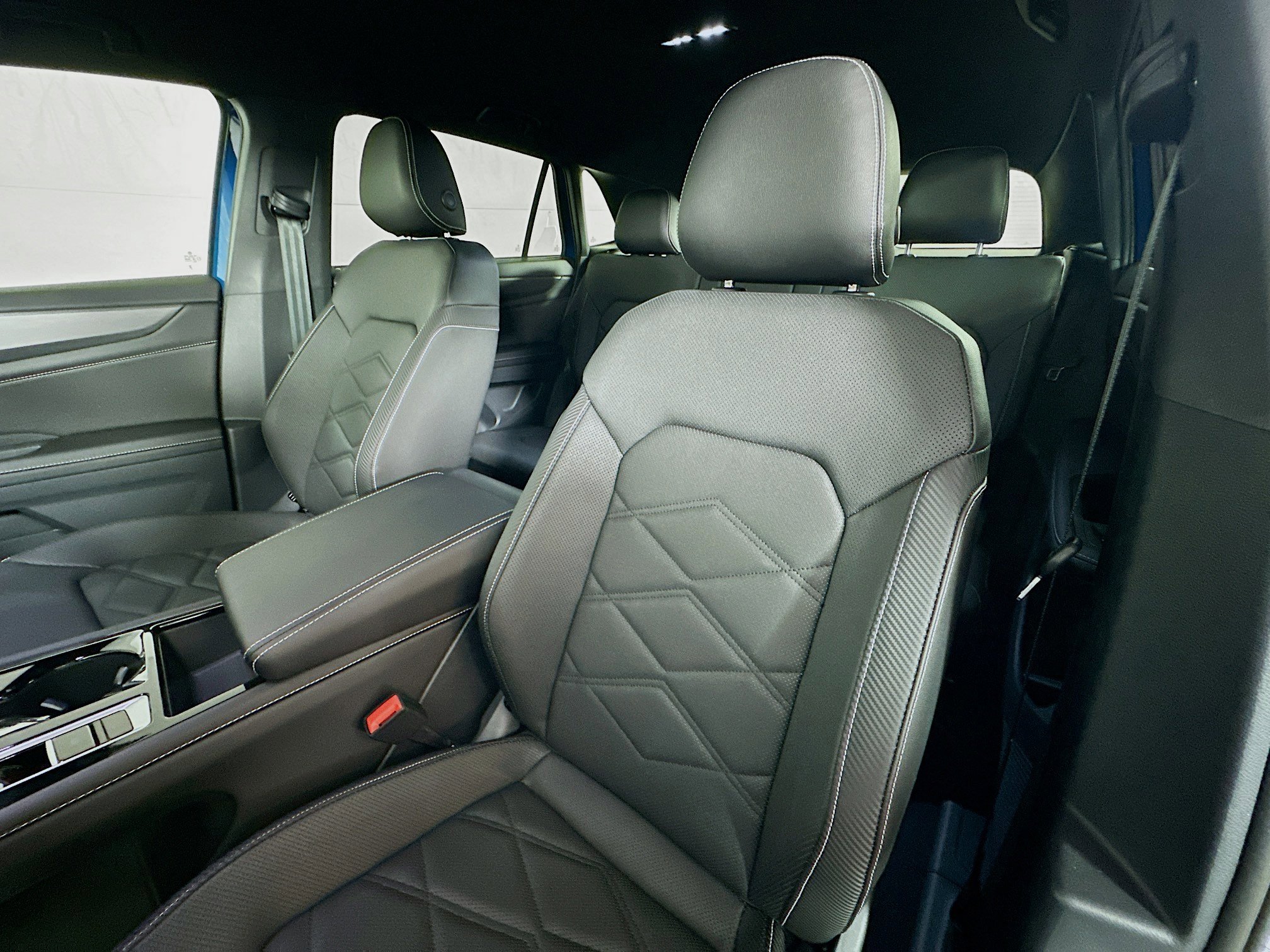 New 2025 Volkswagen Atlas Cross Sport SE image 19