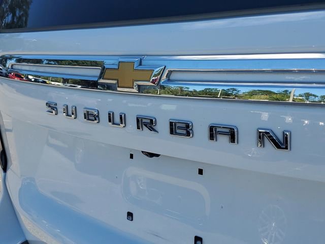 Certified 2023 Chevrolet Suburban Premier image 8