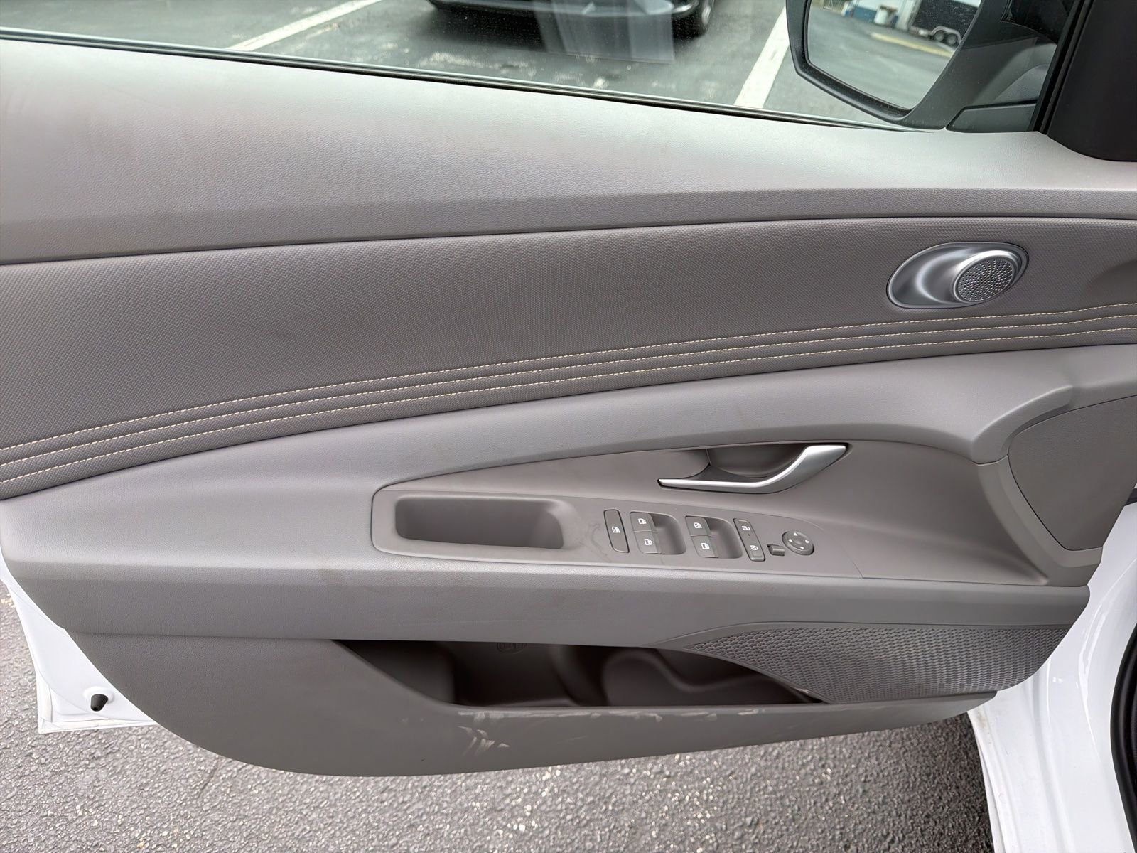 Used 2025 Hyundai Elantra Sport w/ Cargo Package FWD image 20