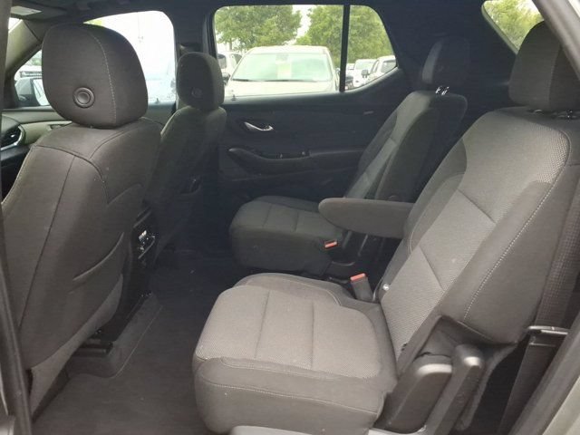 Used 2023 Chevrolet Traverse LT AWD/4WD image 26