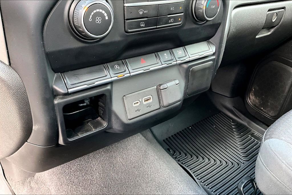 Used 2020 Chevrolet Silverado 1500 LT AWD/4WD image 17