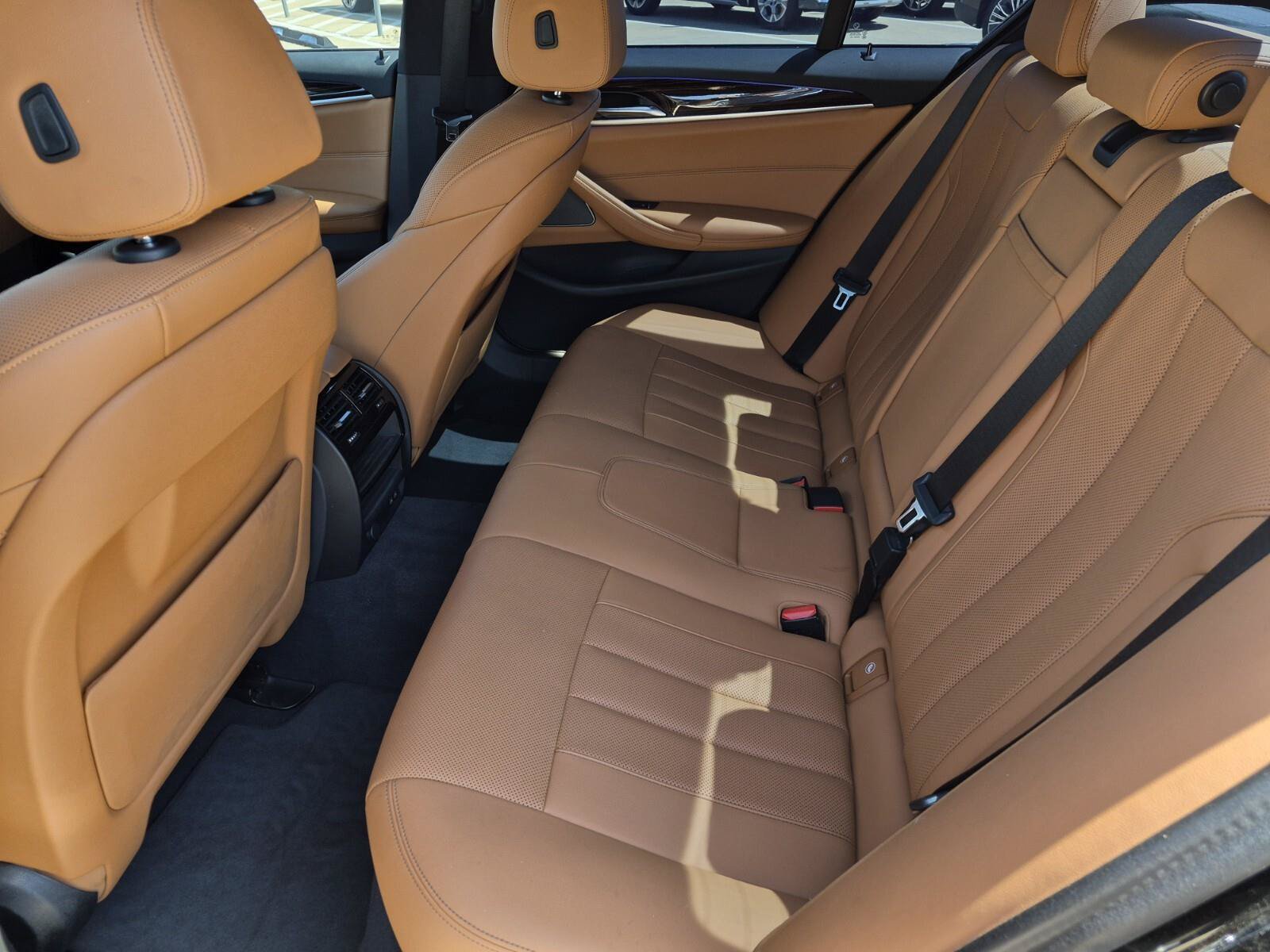 Certified 2023 BMW 530i w/ M Sport Package RWD image 16
