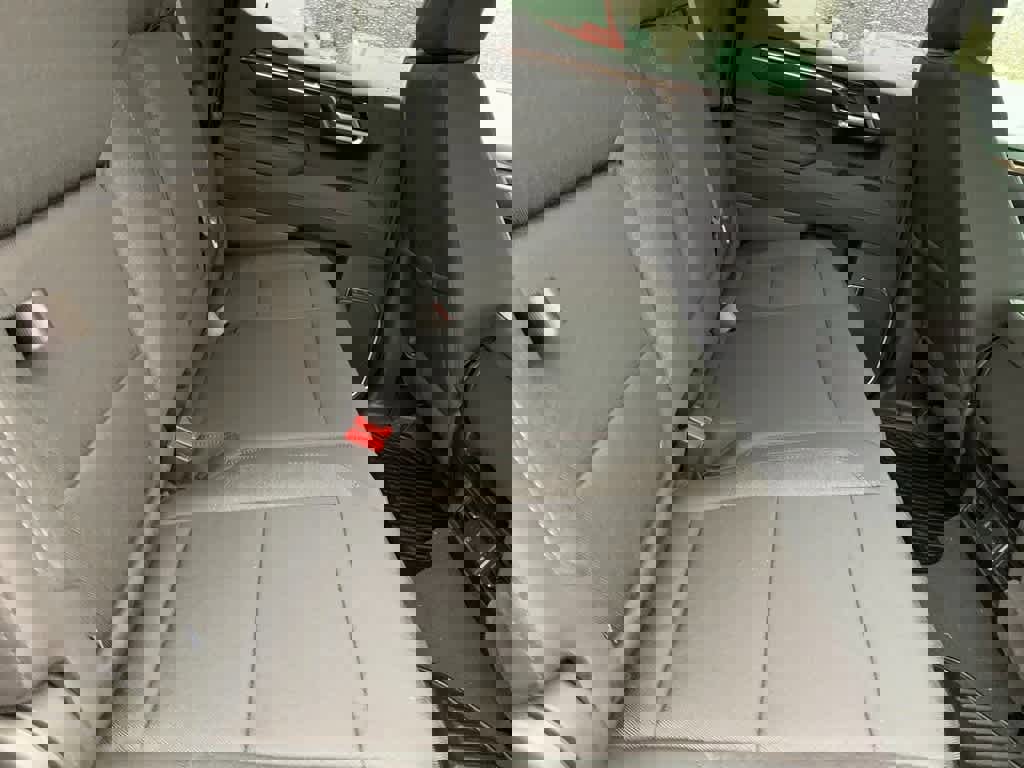 Used 2025 GMC Sierra 1500 Elevation image 24