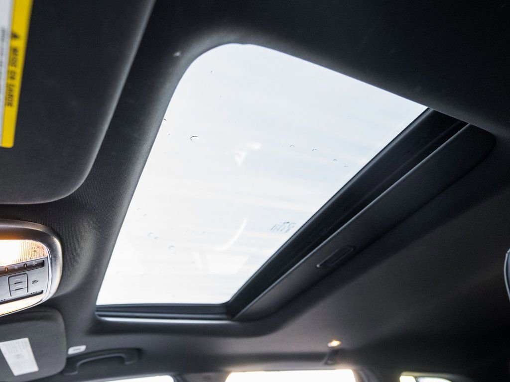 Used 2020 Jeep Grand Cherokee Altitude image 17