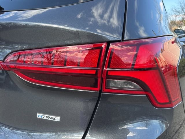Used 2023 Hyundai Santa Fe SEL w/ Premium Package image 33