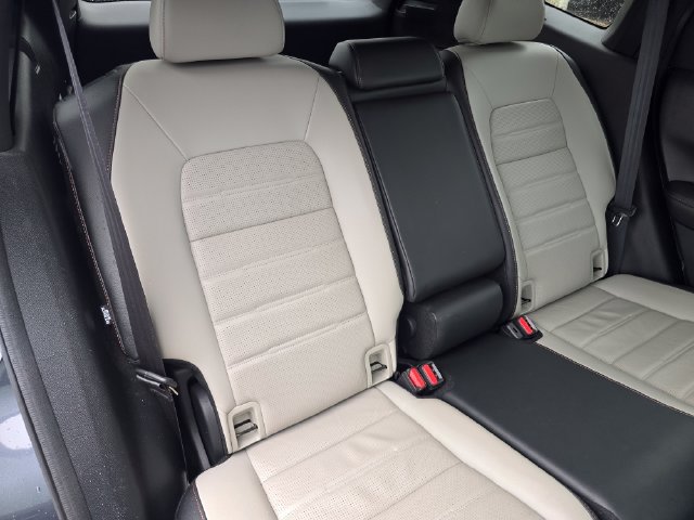 Used 2025 Honda CR-V Sport Touring image 39