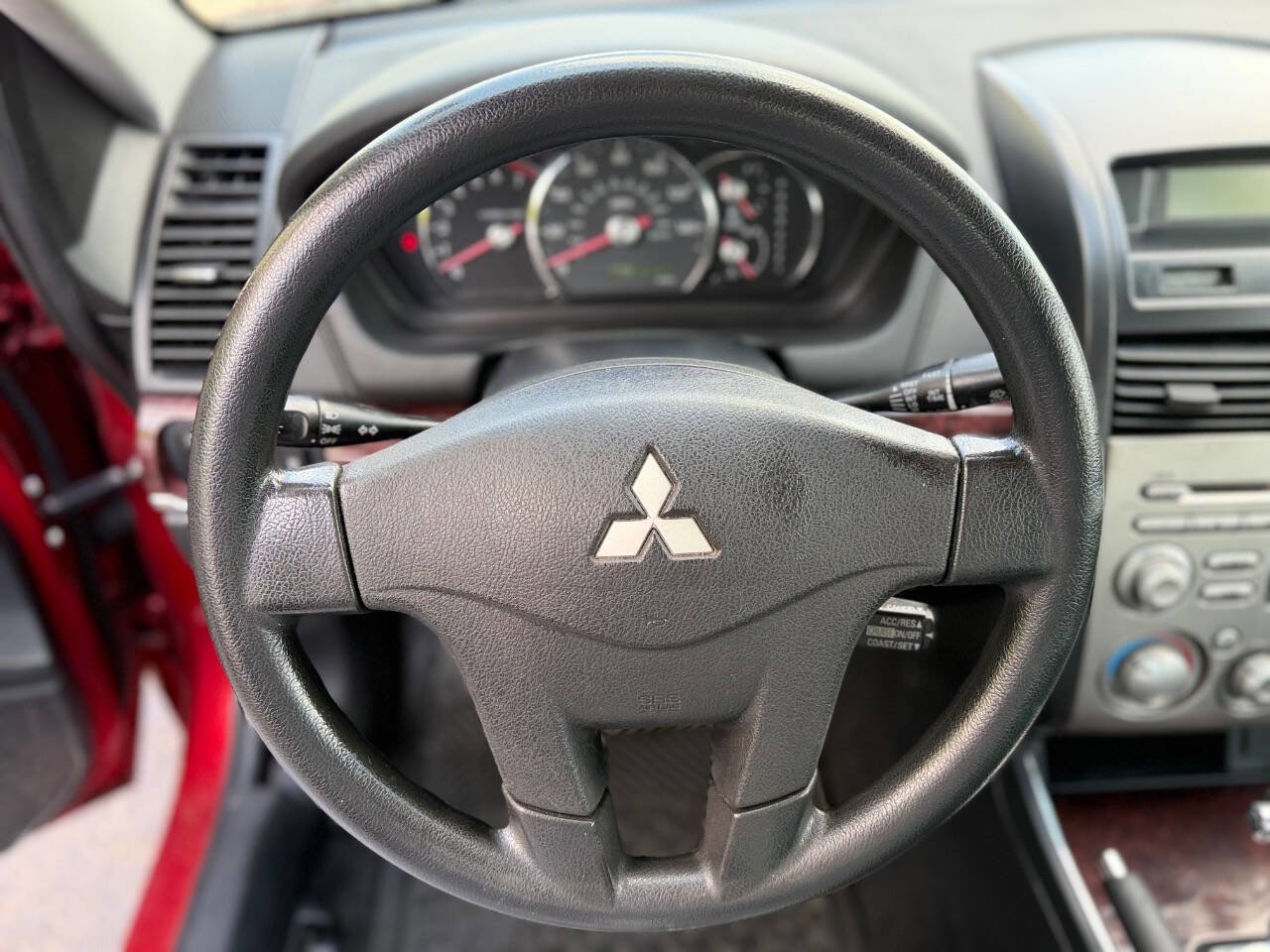 Used 2012 Mitsubishi Galant SE FWD image 14