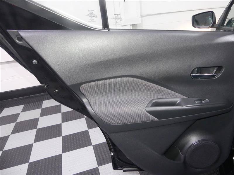 Used 2019 Nissan Kicks SV FWD image 25