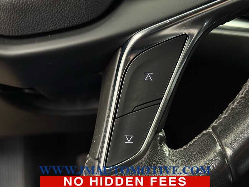 Used 2022 Cadillac XT5 Luxury image 41