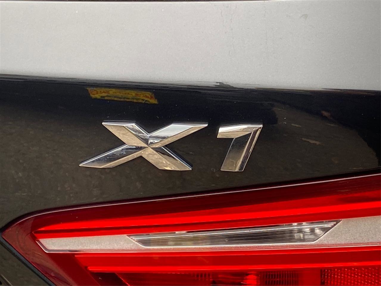 Used 2018 BMW X1 xDrive28i w/ Convenience Package image 17