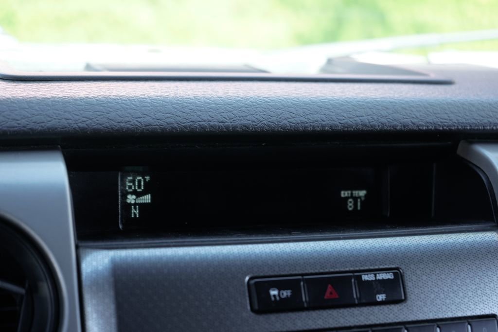 Used 2011 Ford F150 Raptor w/ Raptor Luxury Pkg image 26