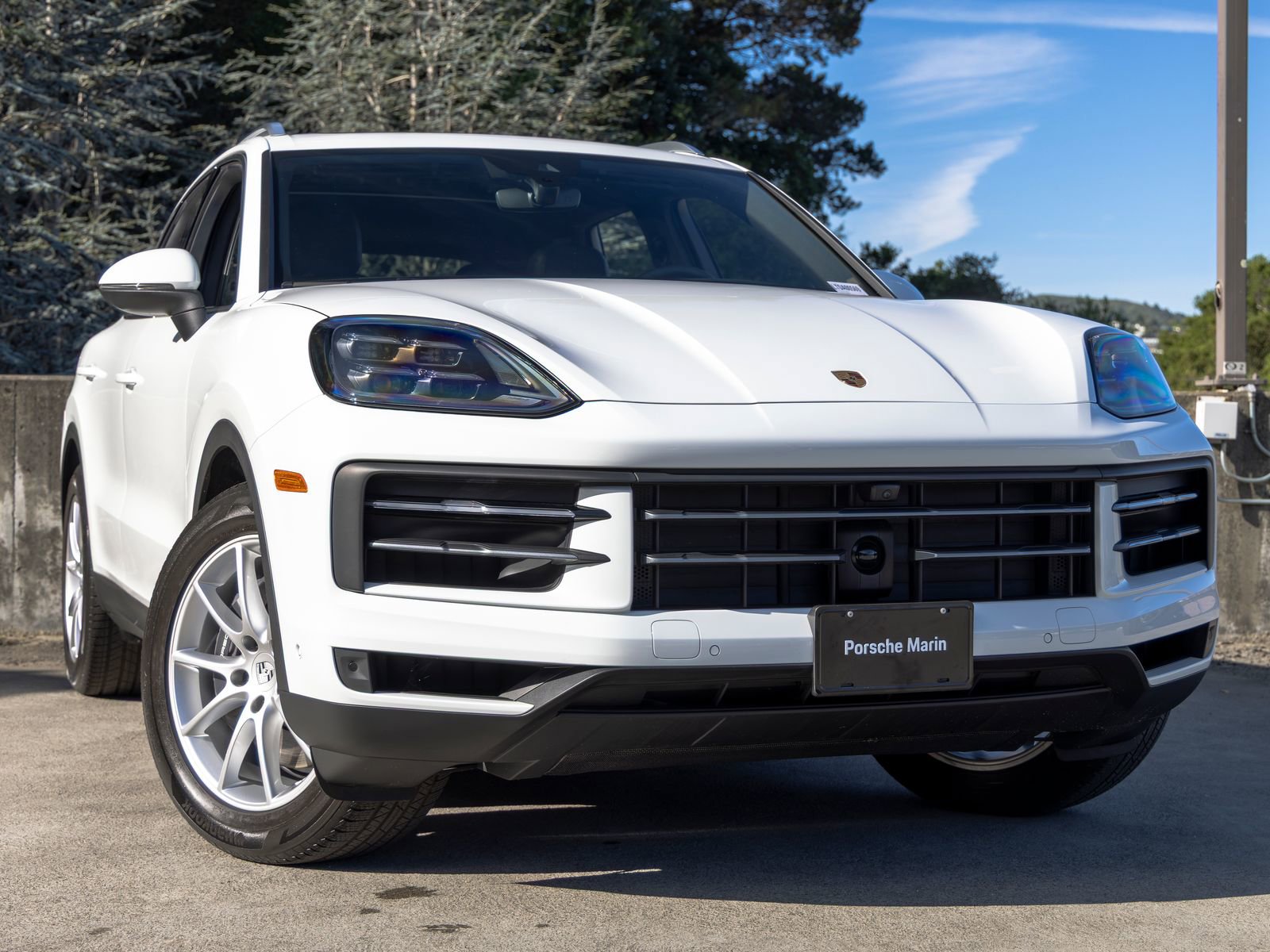 Certified 2026 Porsche Cayenne image 9
