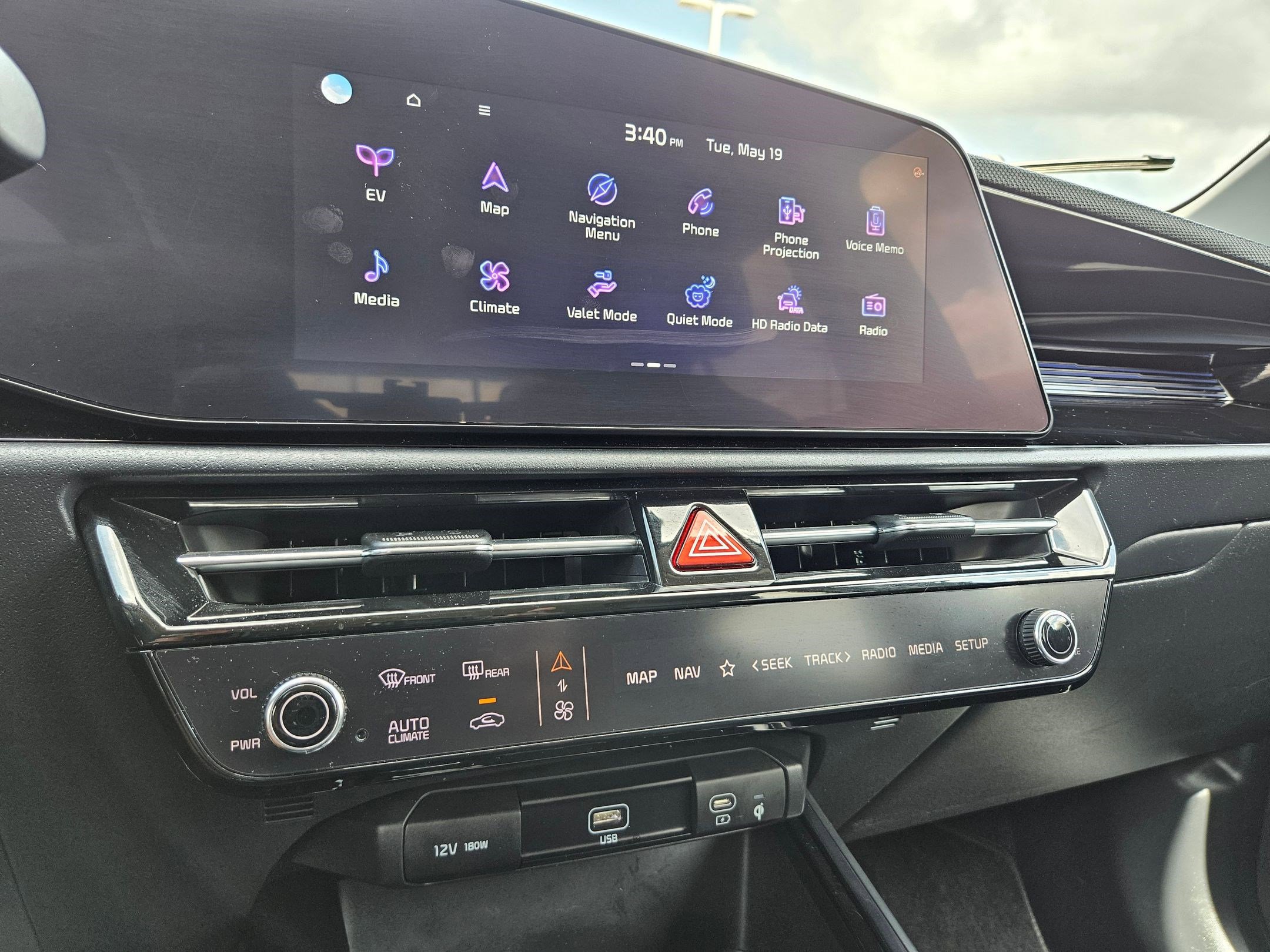 Used 2024 Kia Niro Wind FWD image 27