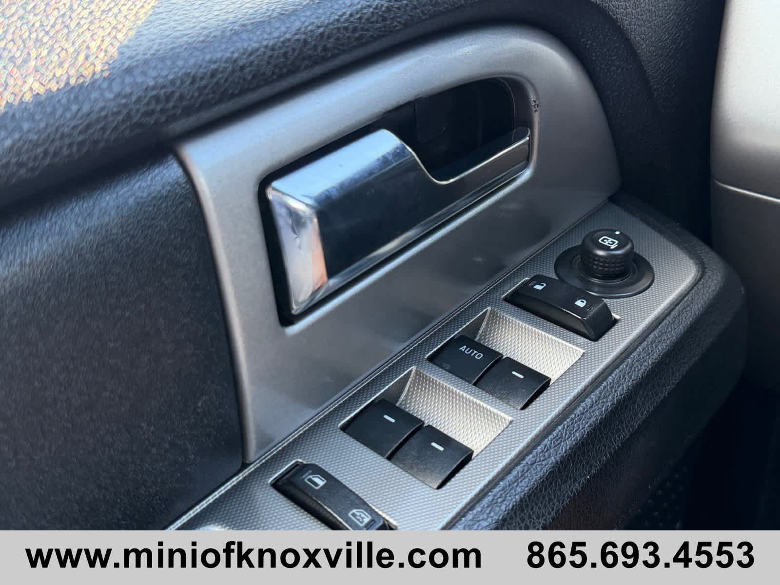 Used 2017 Ford Expedition XLT RWD image 22