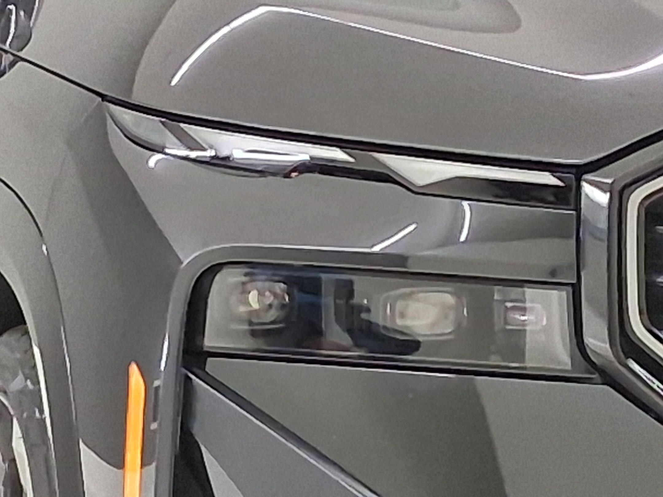 Certified 2023 BMW XM AWD/4WD image 9