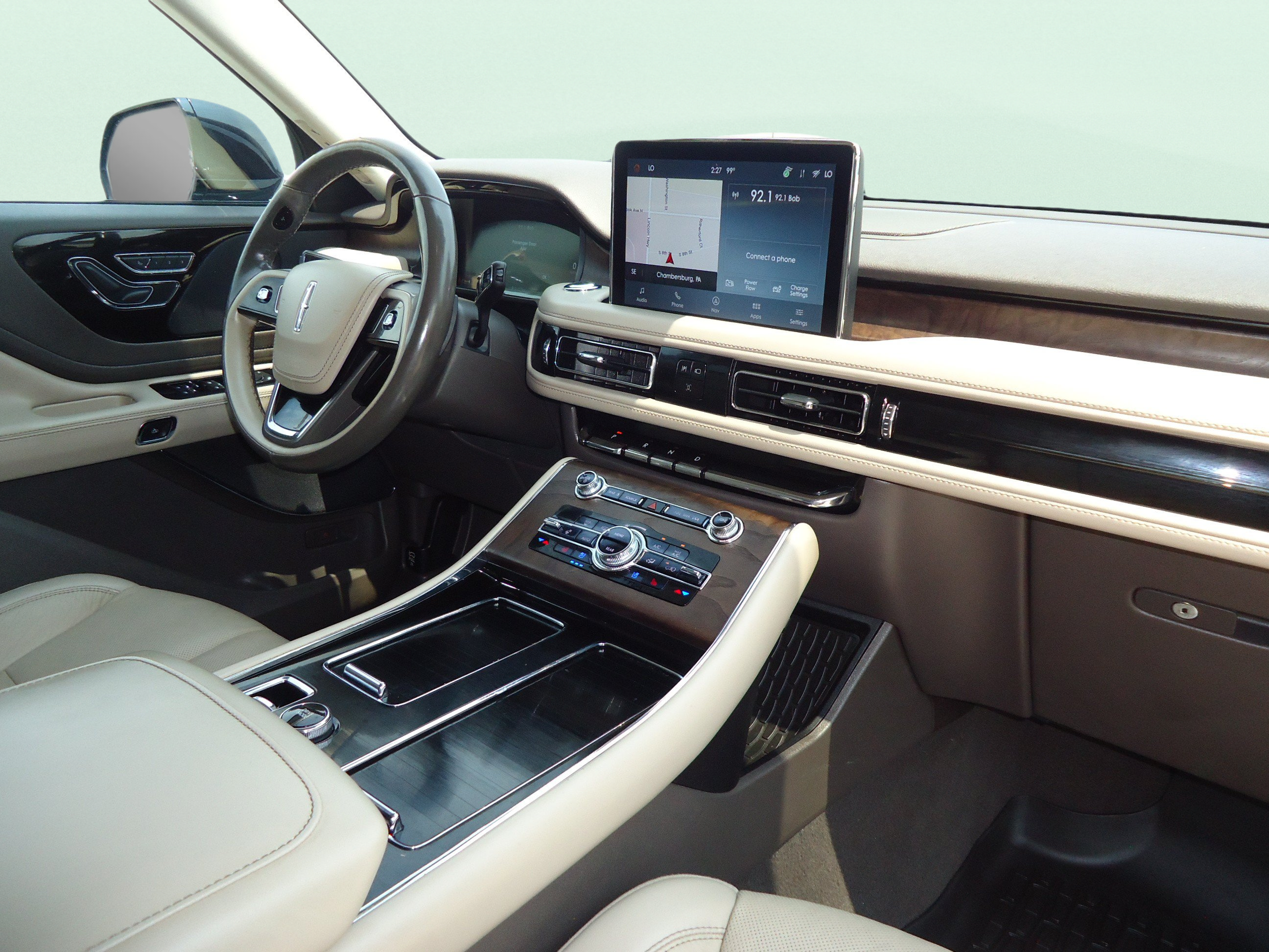 Used 2021 Lincoln Aviator Grand Touring w/ Elements Package Plus AWD/4WD image 27