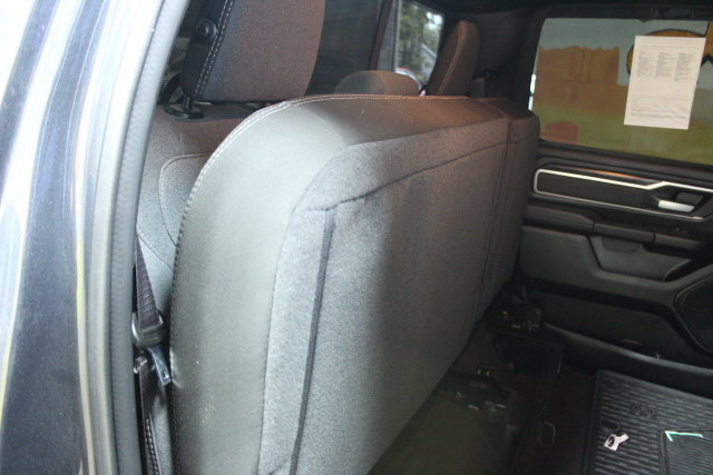 Used 2022 RAM 1500 Big Horn AWD/4WD image 9