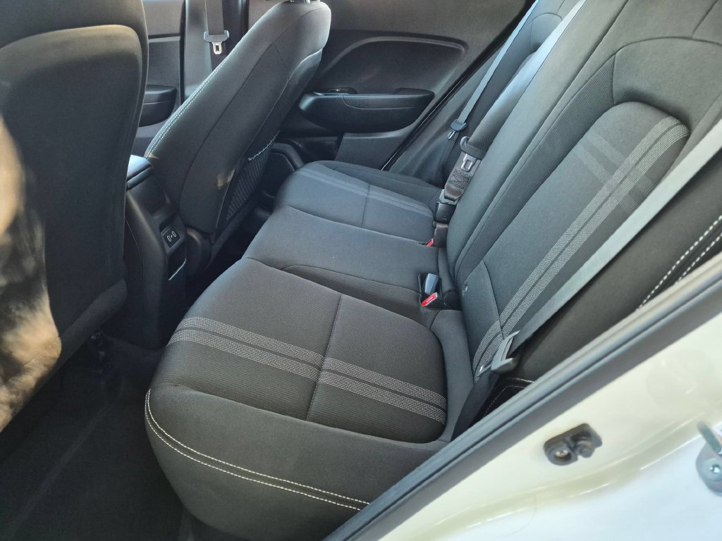 Used 2026 Hyundai Venue SEL FWD image 24