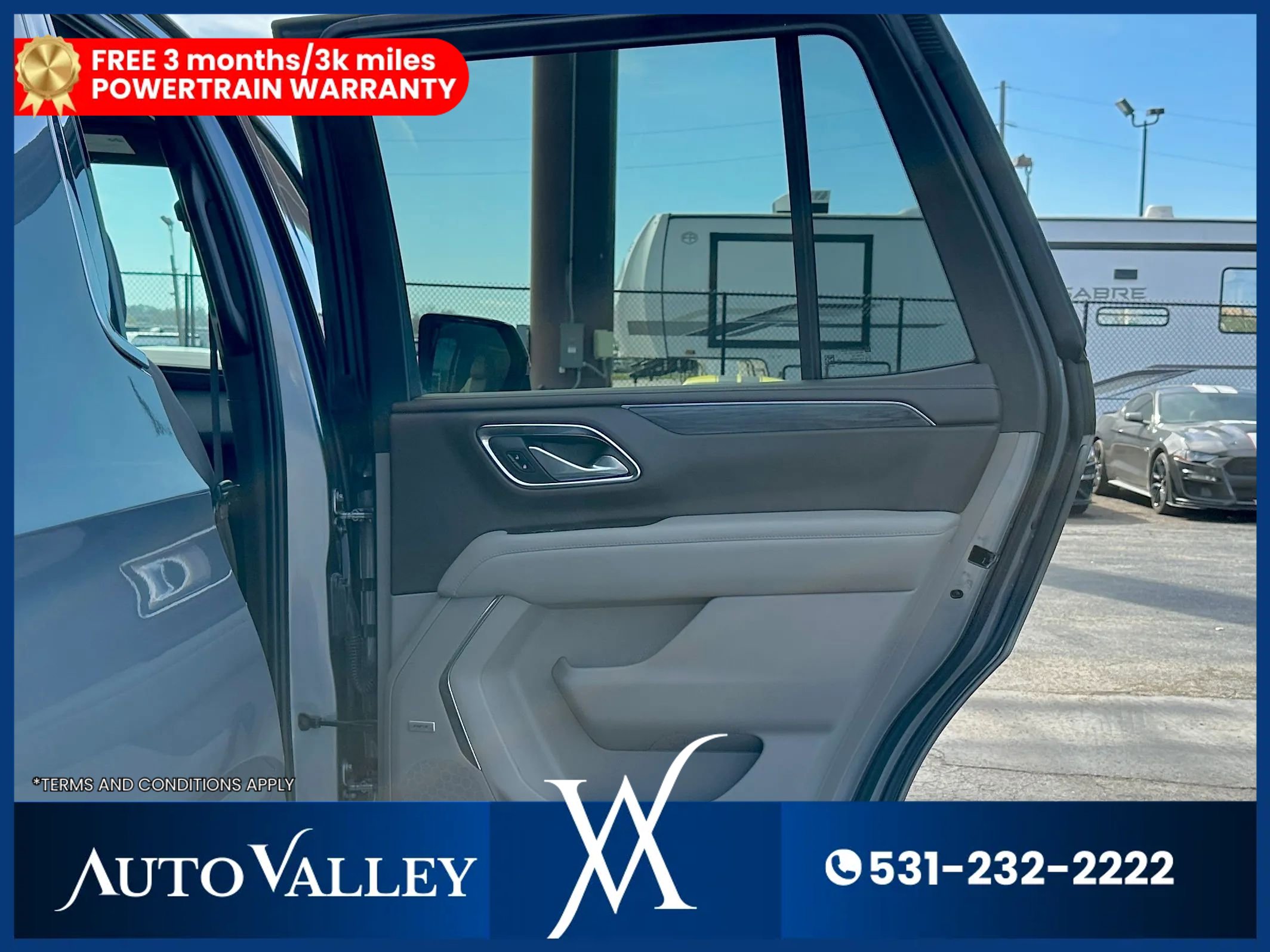 Used 2021 GMC Yukon SLT w/ SLT Luxury Package image 27