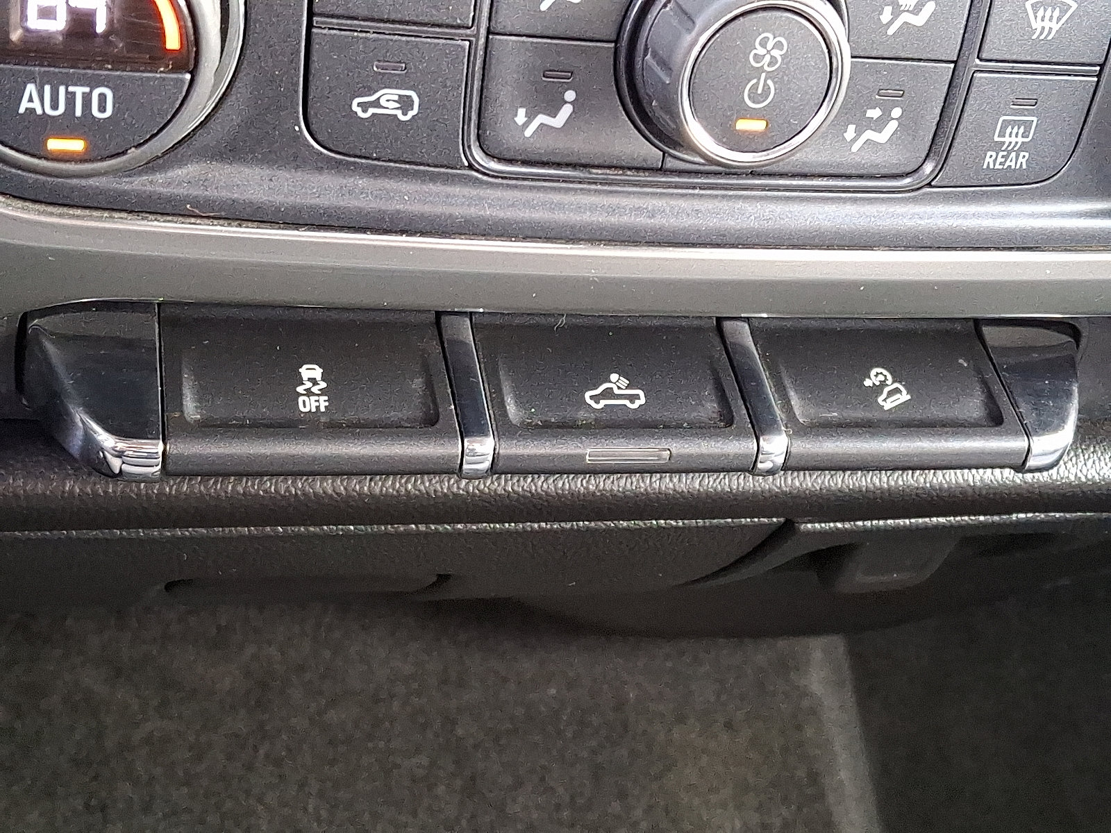 Used 2017 Chevrolet Silverado 1500 LT w/ All Star Edition image 25