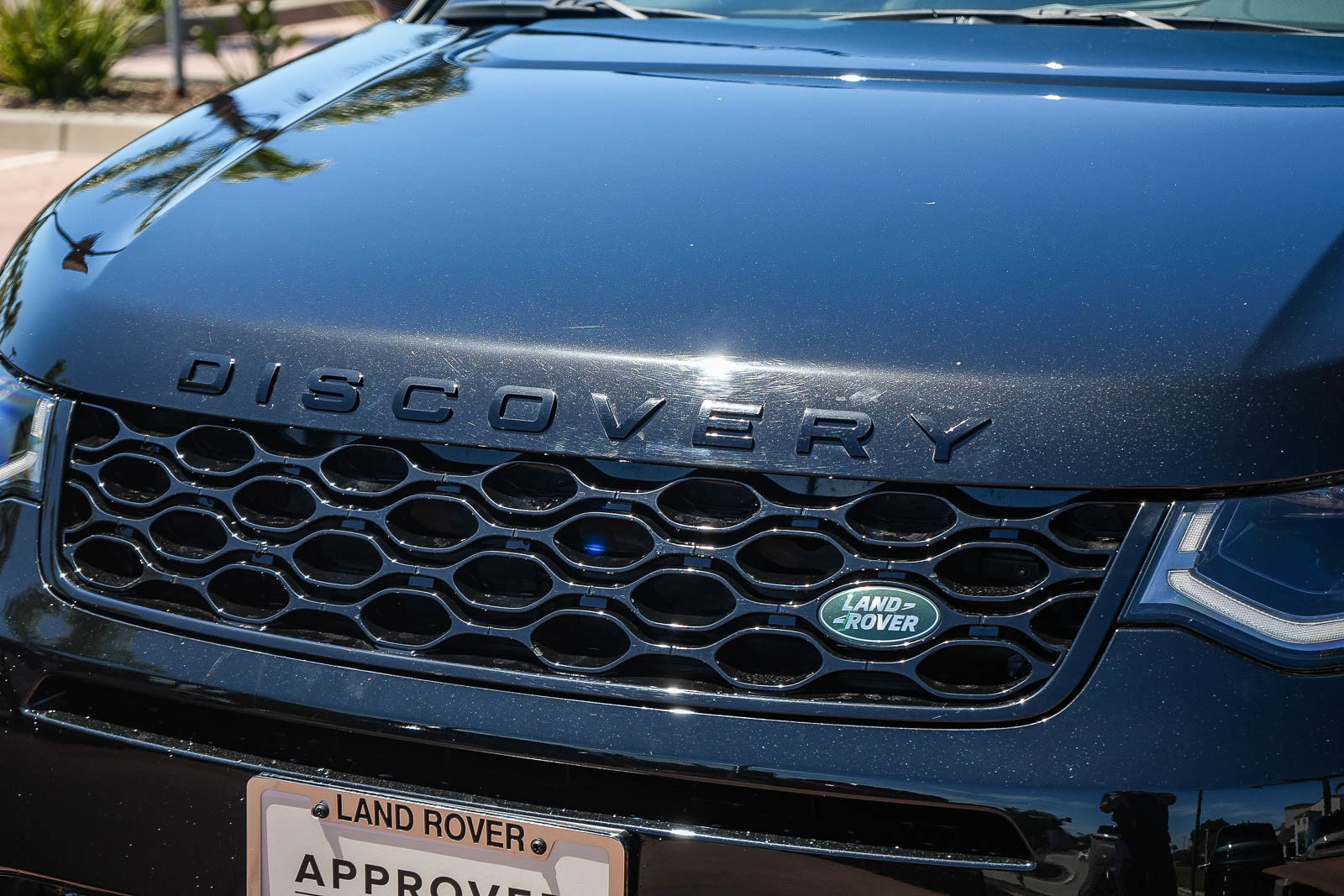Certified 2024 Land Rover Discovery Sport Dynamic SE AWD/4WD image 11