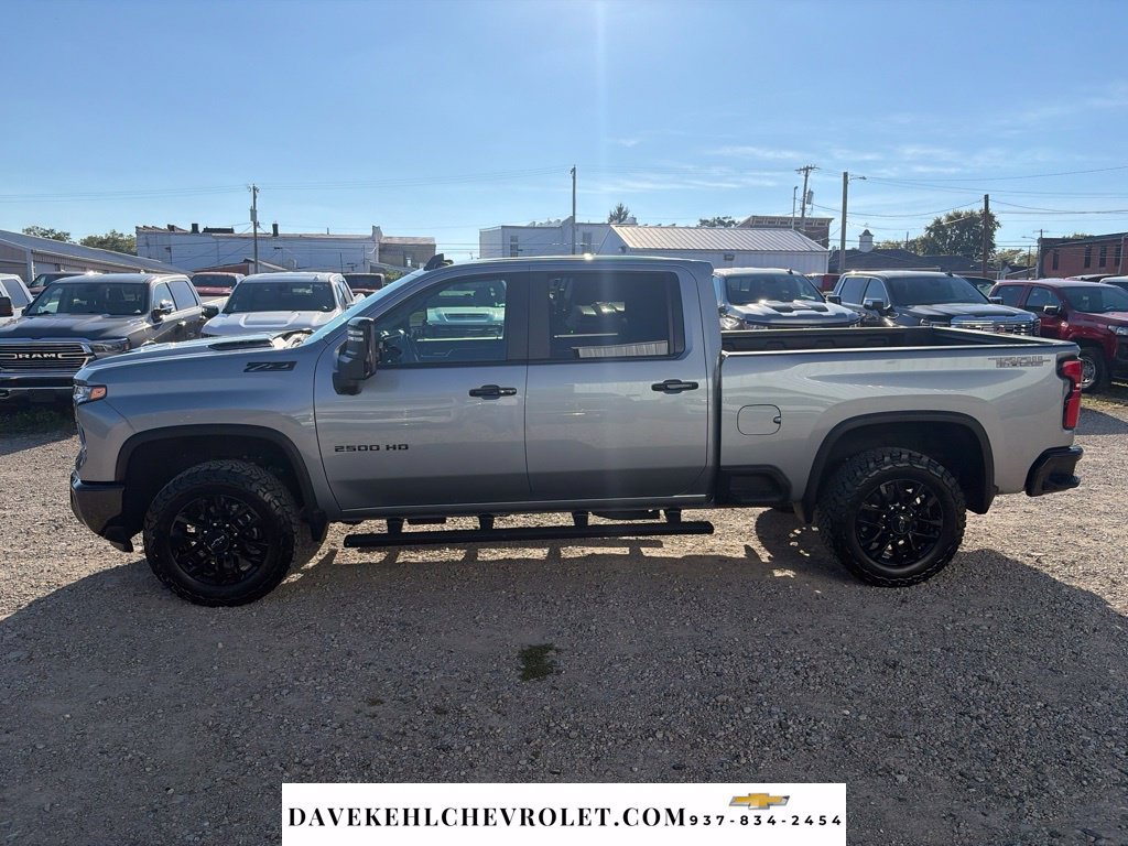 Used 2026 Chevrolet Silverado 2500 LT w/ Trail Boss Package AWD/4WD image 2