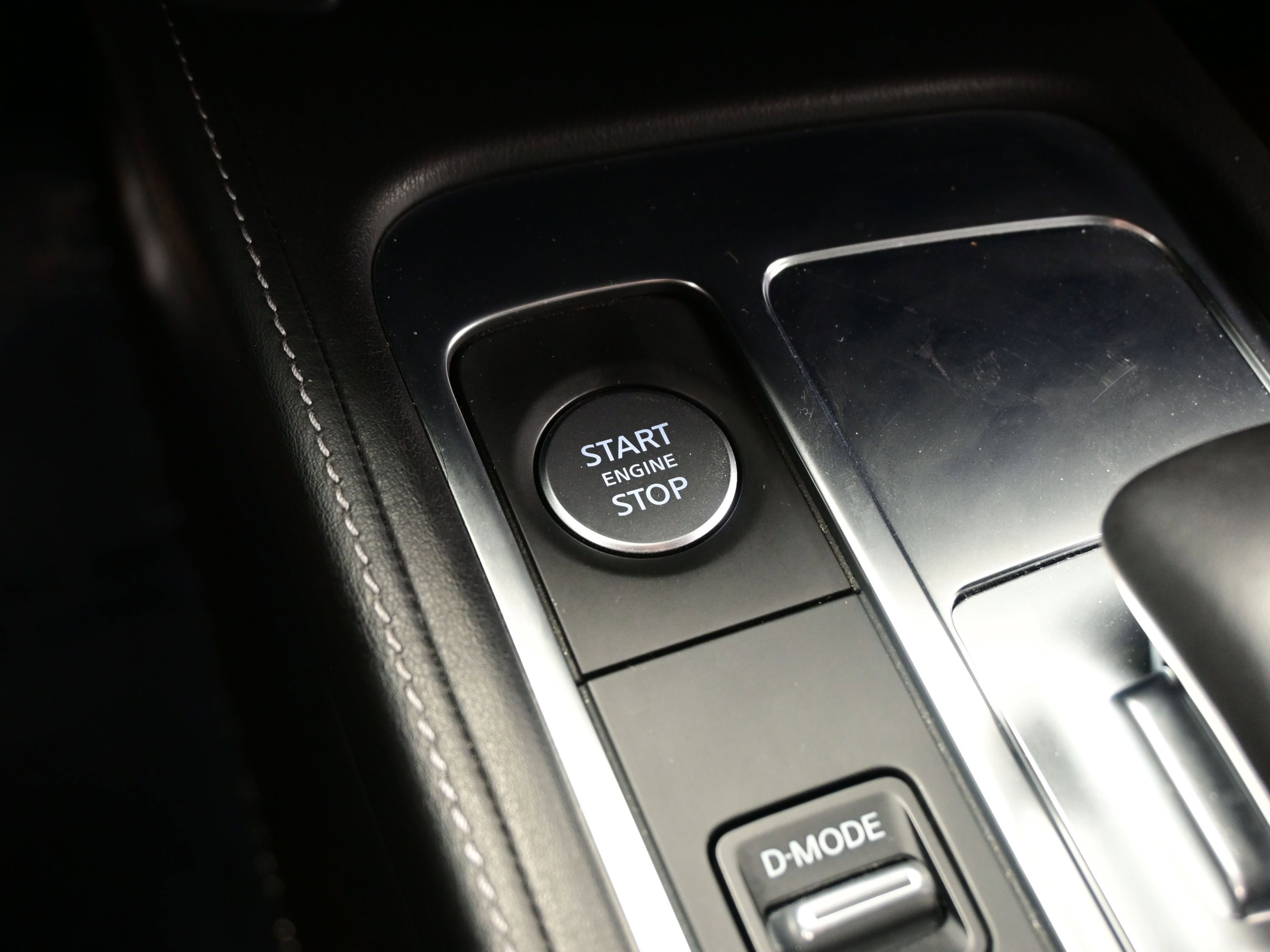 Used 2024 INFINITI QX60 Pure image 23