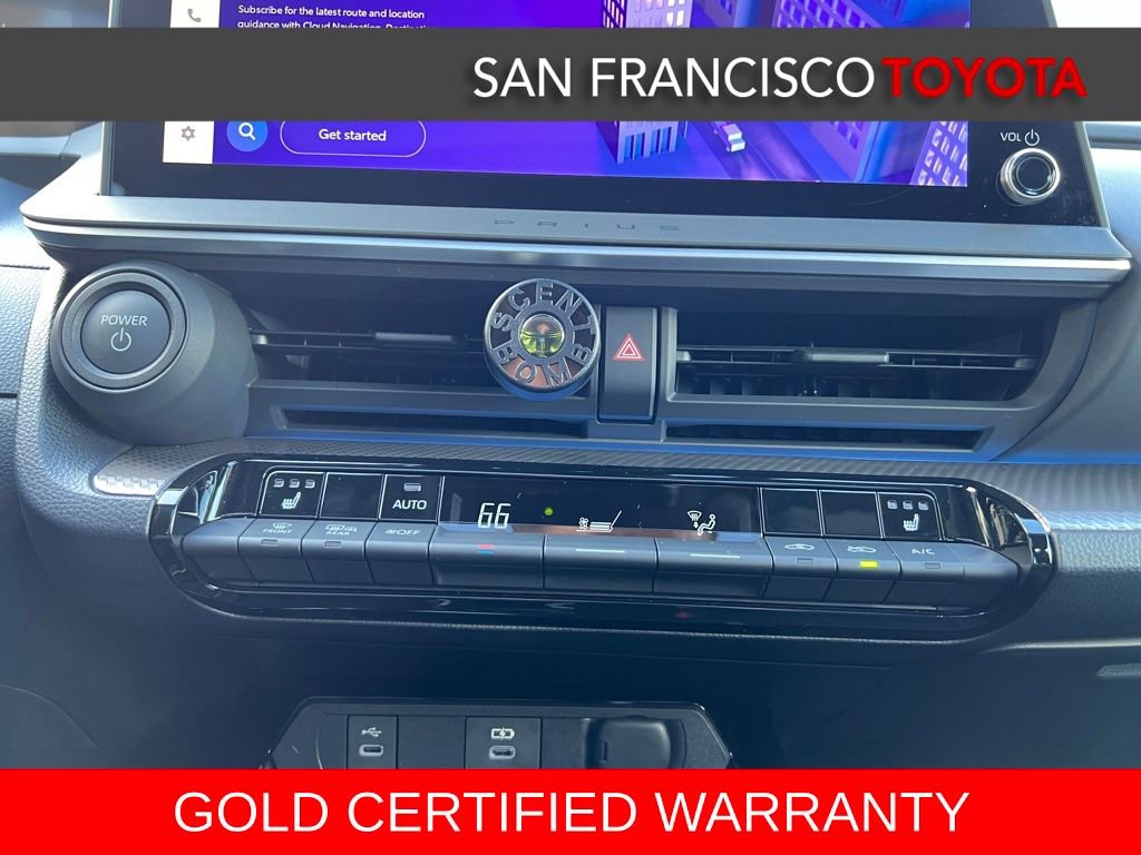 Certified 2024 Toyota Prius XLE image 28