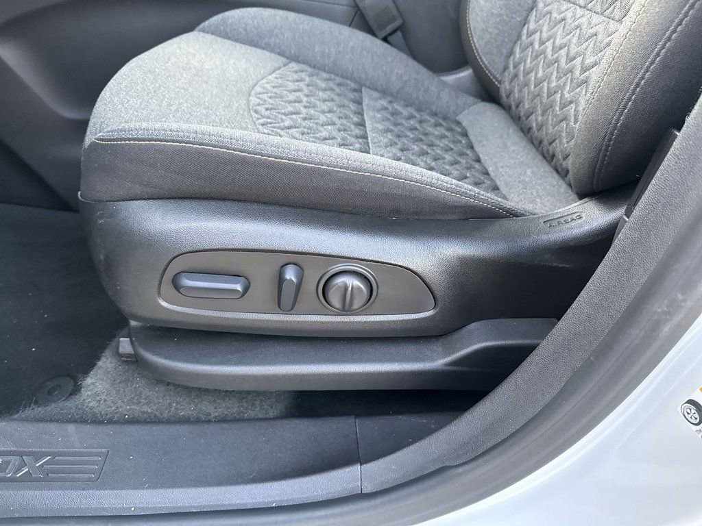 Certified 2024 Chevrolet Equinox LT AWD/4WD image 13